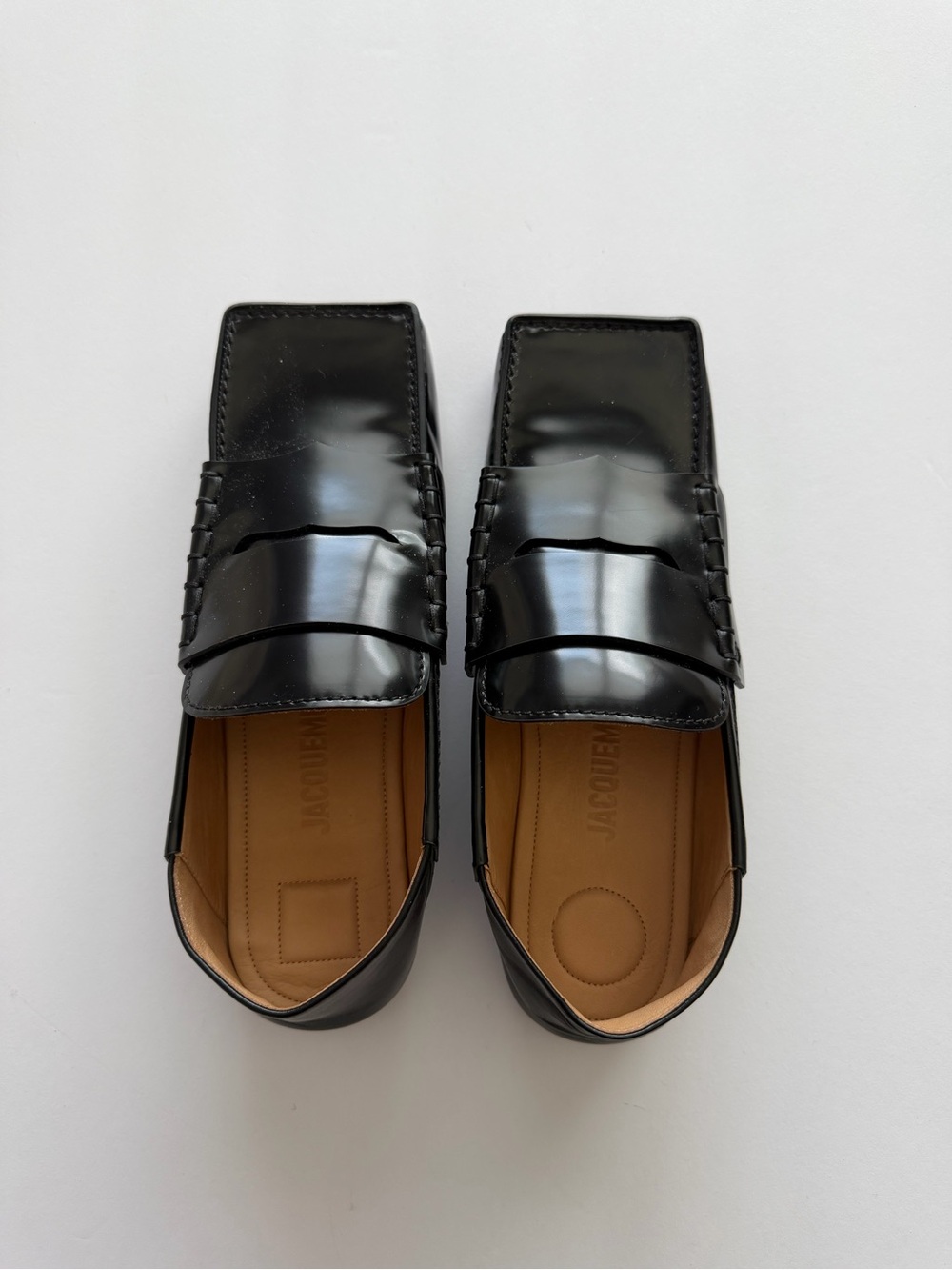 Jacquemus Authentic Carré Loafers In Black Leather Women’s Size 36 NWT - Picture 2 of 9